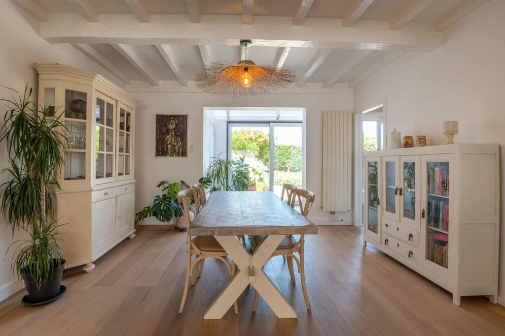 Charming House With Garden Βίλα De Haan Εξωτερικό φωτογραφία